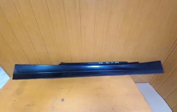 BMW 1 E81 E87 Front sill (body part) 