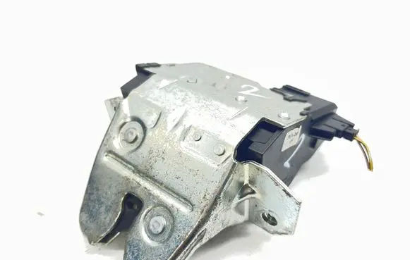Mercedes-Benz CLC CL203 Tailgate/trunk/boot lock/catch/latch A2037400235
