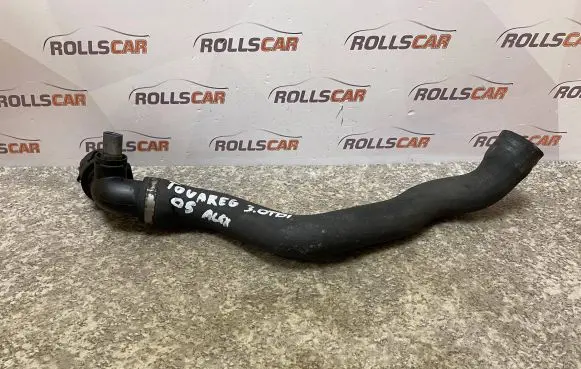 Volkswagen Touareg I Engine coolant pipe/hose 7L6122291M
