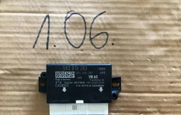 Skoda Octavia Mk4 Parking PDC control unit/module 5R3919283 5P3919283