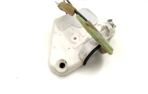Mazda 6 Front door lock