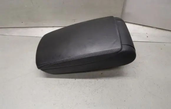 Audi A6 S6 C6 4F Armrest