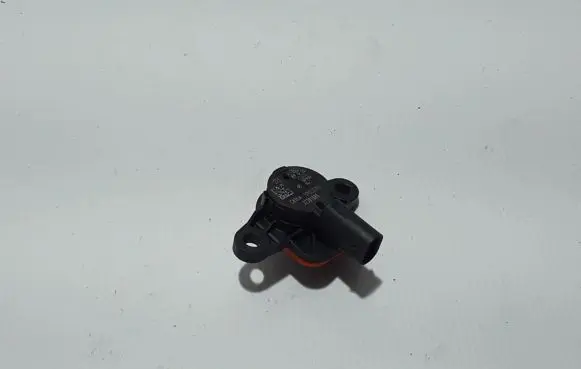 Volvo C40 Airbag deployment crash/impact sensor 32381889