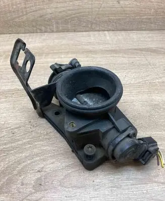 Ford Mondeo Mk III Throttle valve 988F9B983 988FFF