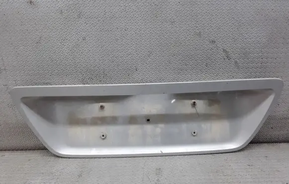 Mercedes-Benz C W203 Tailgate trim 2037400181