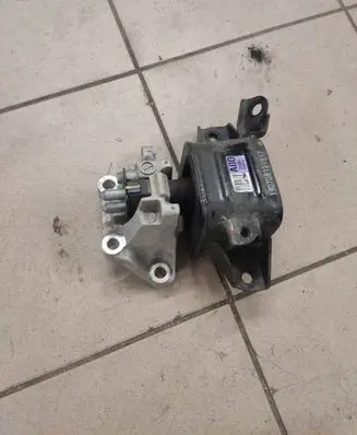 KIA Niro Engine mount bracket 90708121917 G2000 21830