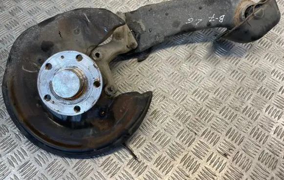 Volkswagen PASSAT B7 Rear upper control arm/wishbone 3C0971047