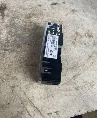 Audi A4 S4 B9 Climate control unit 8w0919158