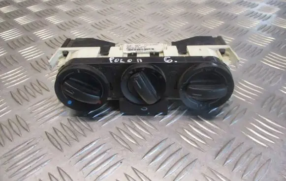Volkswagen Polo IV 9N3 Interior fan control switch 6Q0819045T