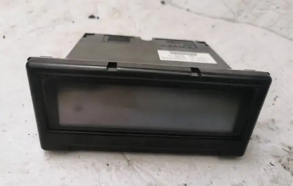 Volvo V50 Screen/display/small screen 30737809 69199100 003000022788