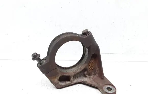 Volvo S60 Driveshaft support bearing bracket 9143465