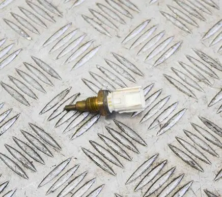 Toyota Prius (XW20) Coolant temperature sensor 8942233030