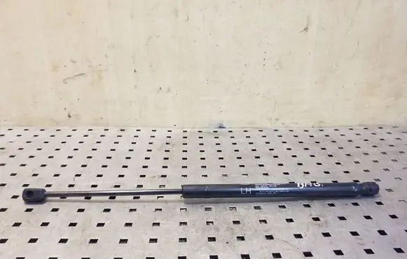 KIA Sorento Tailgate/trunk strut/damper 817702P000 3159620600N