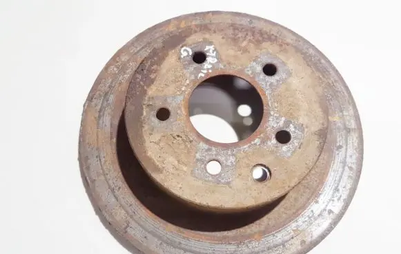 Nissan X-Trail T30 Rear brake disc ventiliuojamas
