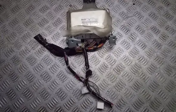 Toyota Yaris Engine control unit/module ECU 89666-52211