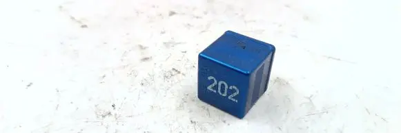 Audi A4 S4 B6 8E 8H Other relay 8A0951253