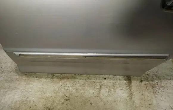 Hyundai Trajet Rear door trim (molding)