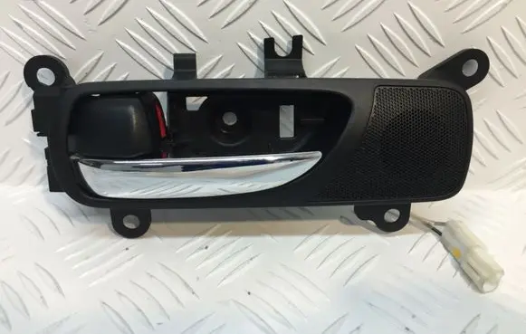 Lexus IS 220D-250-350 Rear door interior handle 6774053010