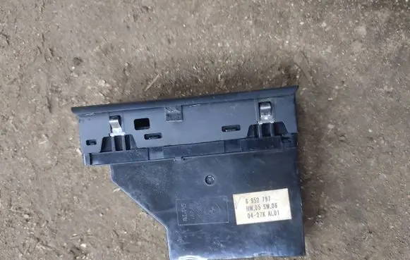 BMW X5 E53 Electric window control switch 6952797
