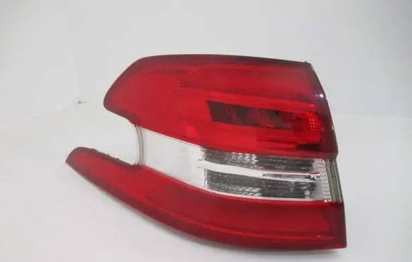 Peugeot 308 Rear/tail lights 9678093980