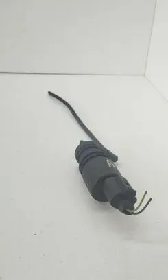 Audi A4 S4 B5 8D Windscreen/windshield washer pump 1J0973722