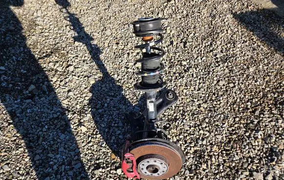 Seat Leon (5F) Front wheel hub