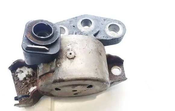 Opel Corsa D Engine mount bracket 468646740