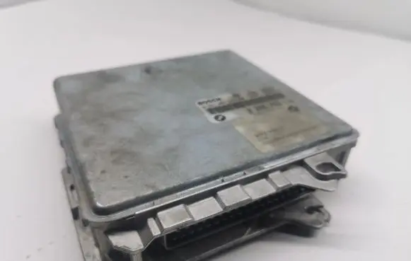 BMW 5 E34 Engine control unit/module 2246763