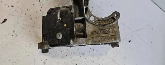 Generator/alternator bracket