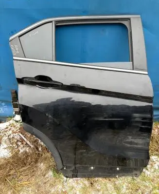 Mitsubishi Eclipse Cross Rear door