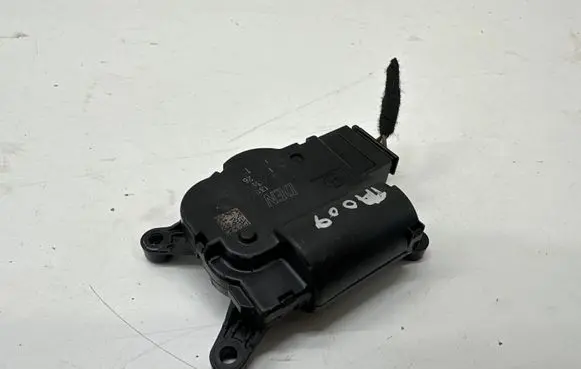 Jeep Compass Air flap motor/actuator 1138004211