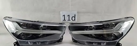 Volvo XC40 Headlights/headlamps set 