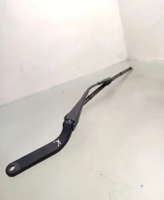 Mini Cooper Countryman R60 Front wiper blade arm 61619806443 9806443