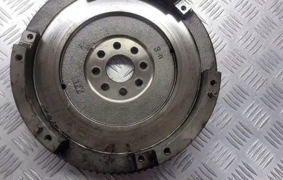 Toyota Avensis T250 Flywheel 