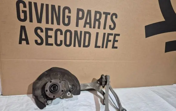 Audi A6 S6 C6 4F Front wheel hub spindle knuckle R4F0257