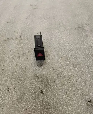 Volkswagen PASSAT B5 Hazard light switch 3B0953235B PA66GF30J