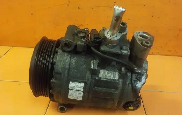 Mercedes-Benz R W251 Air conditioning (A/C) compressor (pump) A0012308411