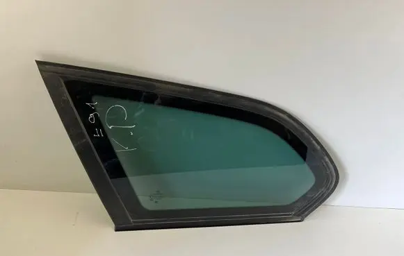 BMW 3 E90 E91 Rear side window