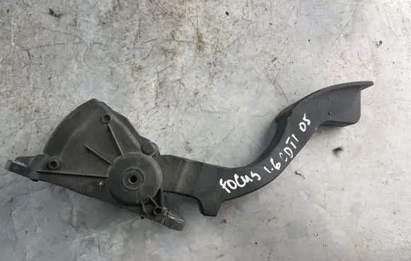 Ford Focus Accelerator throttle pedal 4m519f836ah 6pv00864101