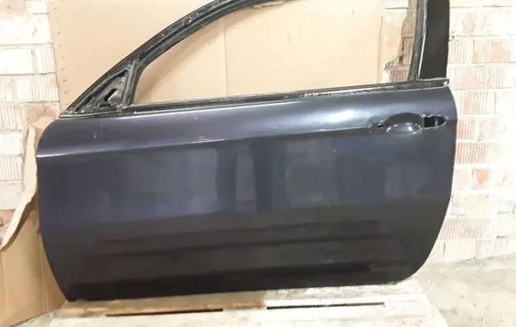 Alfa Romeo 147 Front door