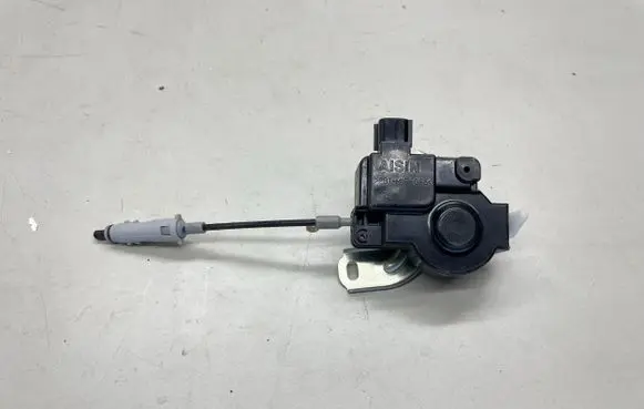 Lexus ES 300h (6th Gen) Fuel tank opening switch 7703033090