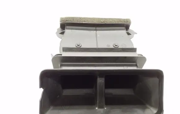 Audi Q7 4L Rear air vent grill 4L0857042 0132801319 4F0820511B