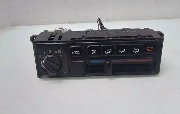 Subaru Legacy Climate control unit