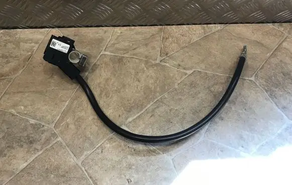 BMW 5 F10 F11 Negative earth cable (battery) 9302356