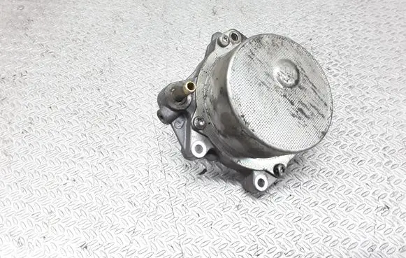 Alfa Romeo 147 Vacuum pump