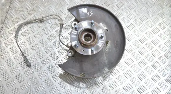 Opel Astra J Front wheel hub 0602 13502829 17184517