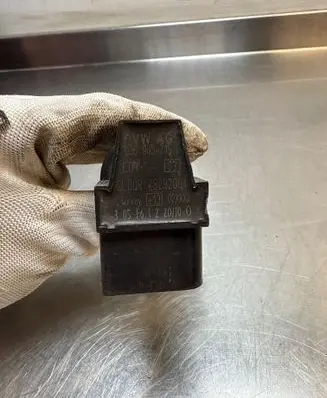 Volkswagen Jetta VI High voltage ignition coil 036905715F 78292004