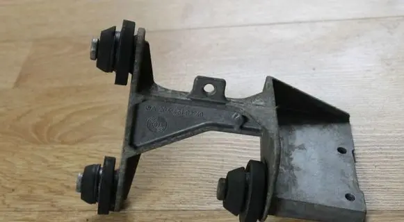 Mercedes-Benz C W203 ABS pump bracket a2034310240