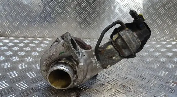 Opel Insignia A Turbo 55570748 7861371 PCV04259
