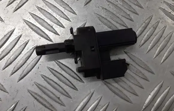 Ford Focus Clutch pedal sensor 4M5T-7C534-AA